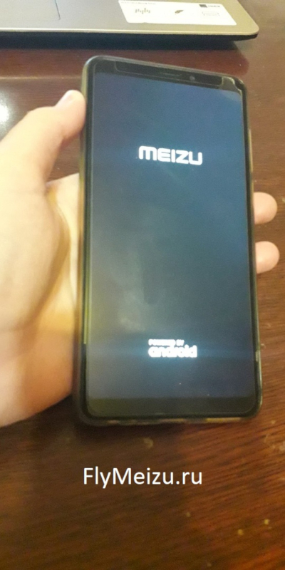 Если Meizu не включается, но горит название